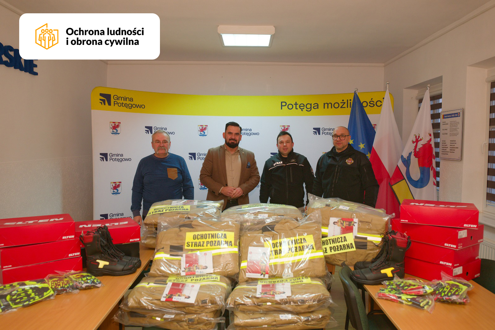 Zdjęcie: Strażacy z Gminy Potęgowo z nowym sprzętem