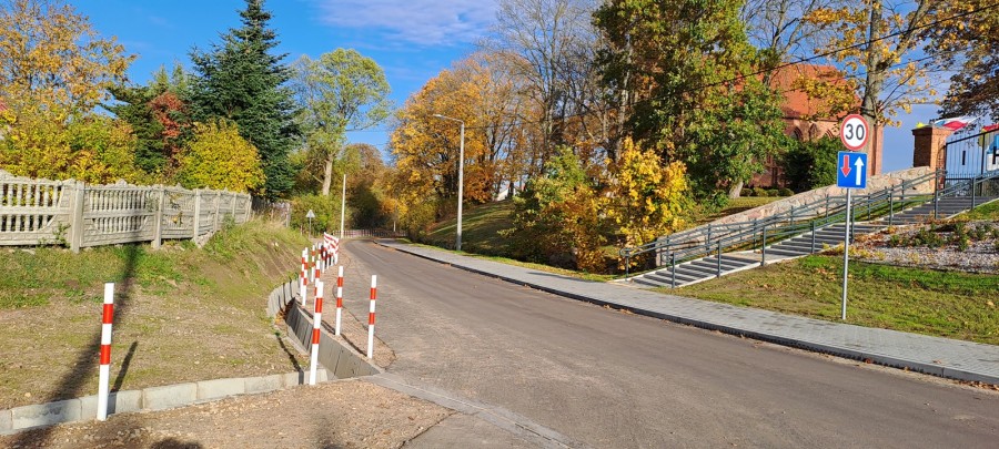Zdjęcie: Przebudowa drogi gminnej w Skórowie wraz z modernizacja sieci wodociągowej