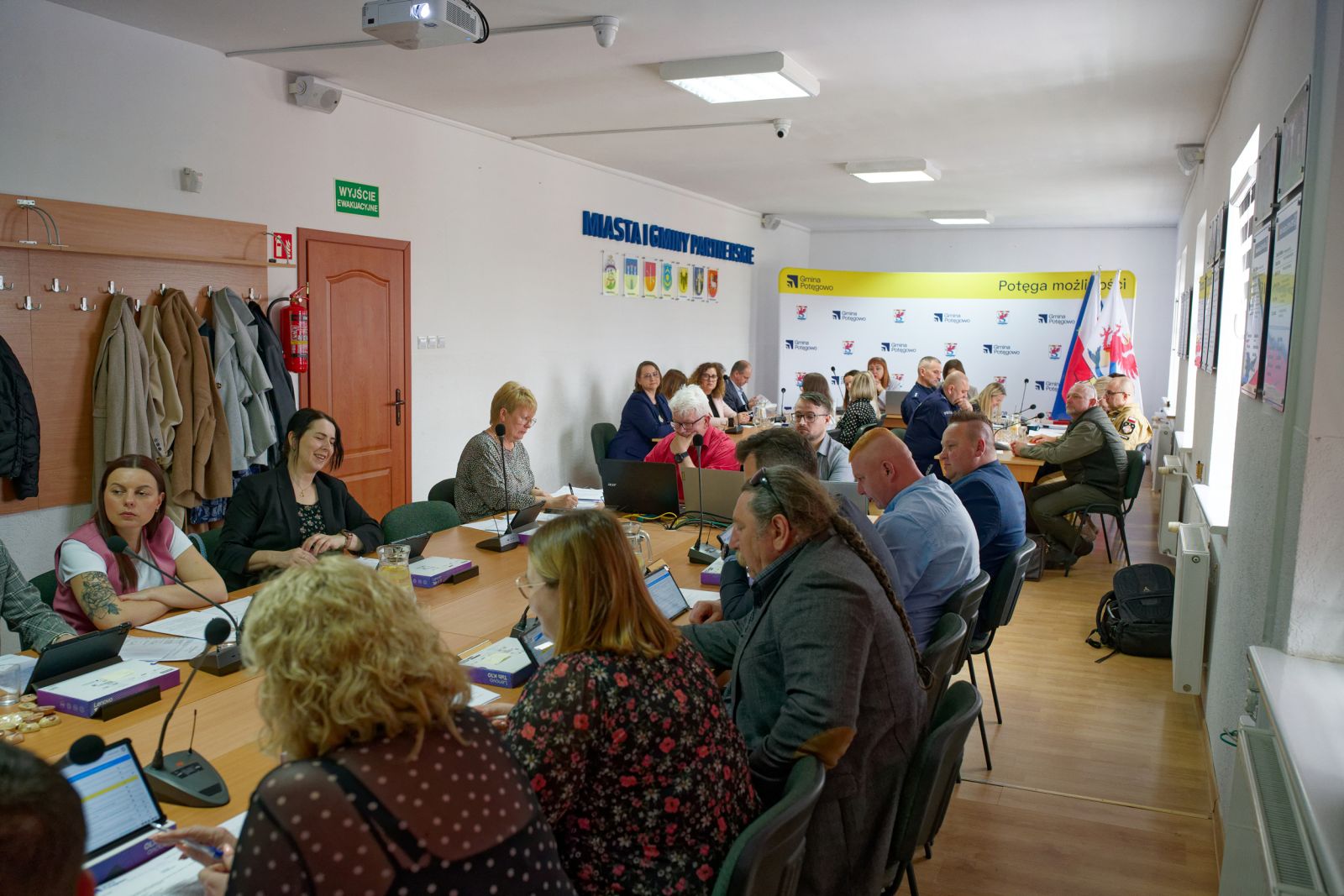 Zdjęcie: XXVII sesja rady Gminy Potęgowo