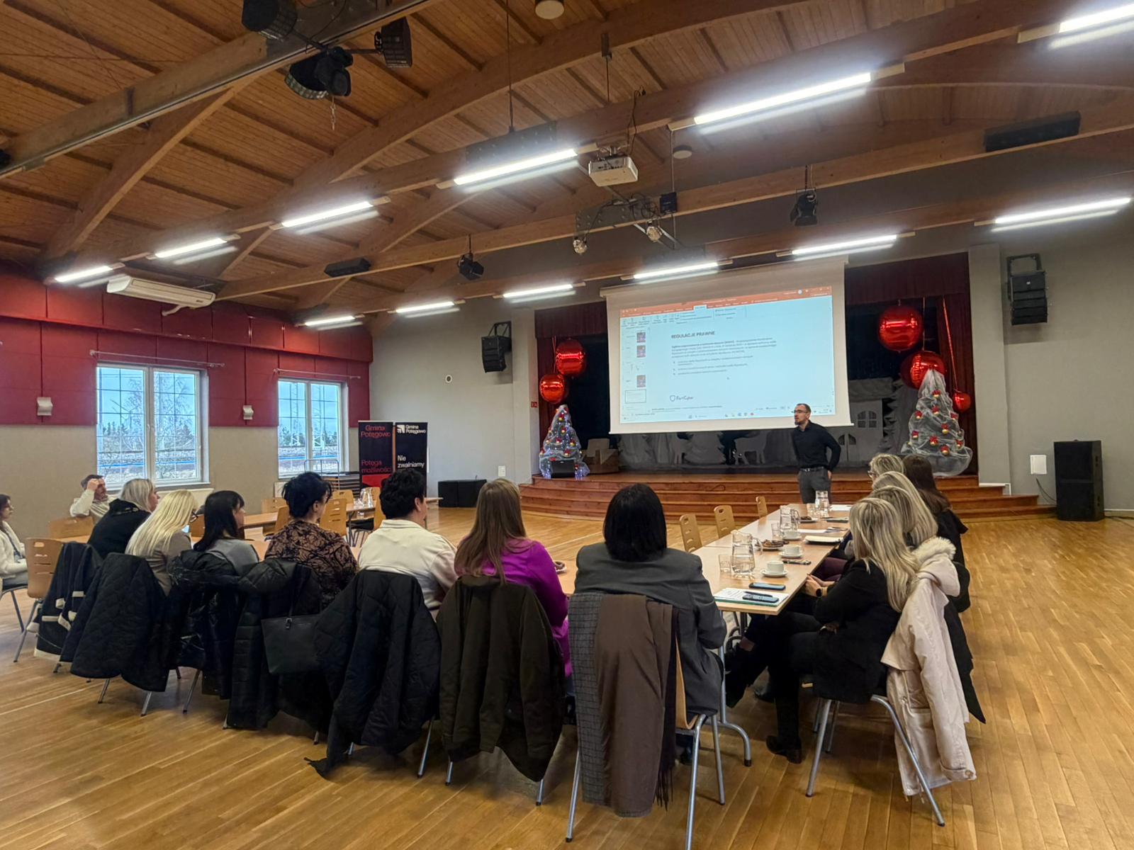 Zdjęcie: Szkolenie w zakresie cyberbezpieczeństwa