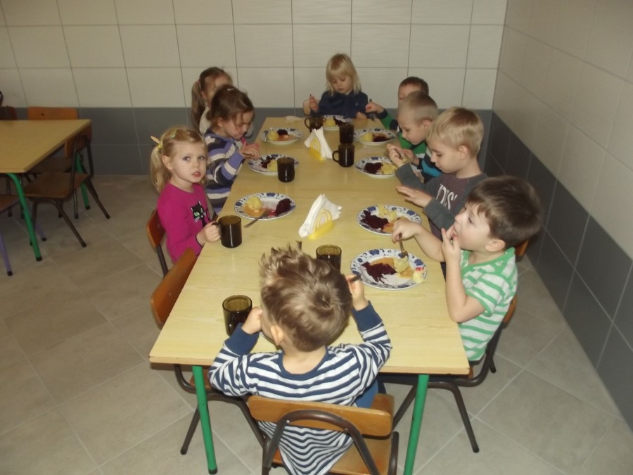 Zdjęcie: Remont w Przedszkolu w Potęgowie - stołówka